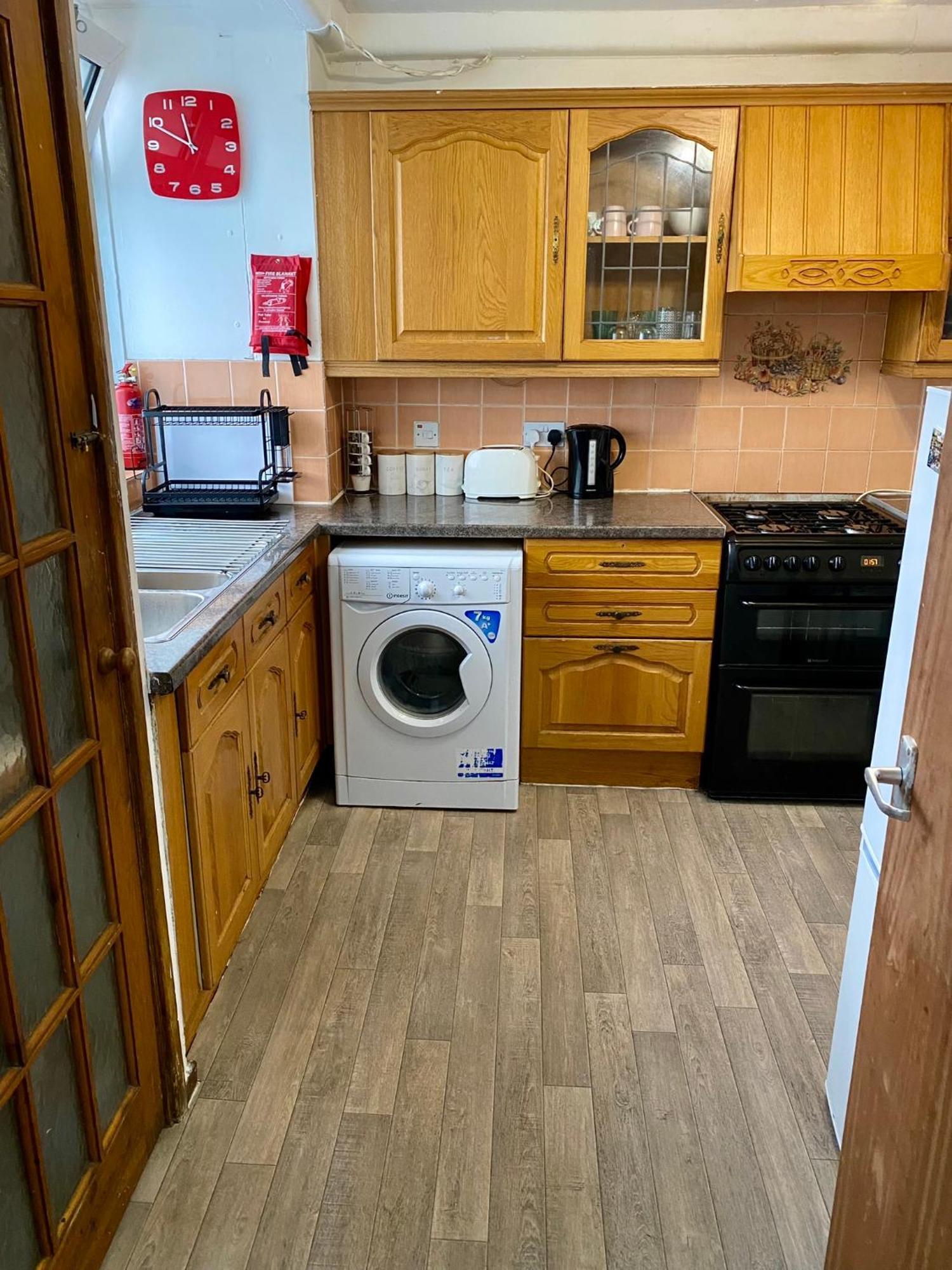 Cosy 3 Bed Apt, Old Truman Brewery! Brick Lane, London, E1 Екстер'єр фото