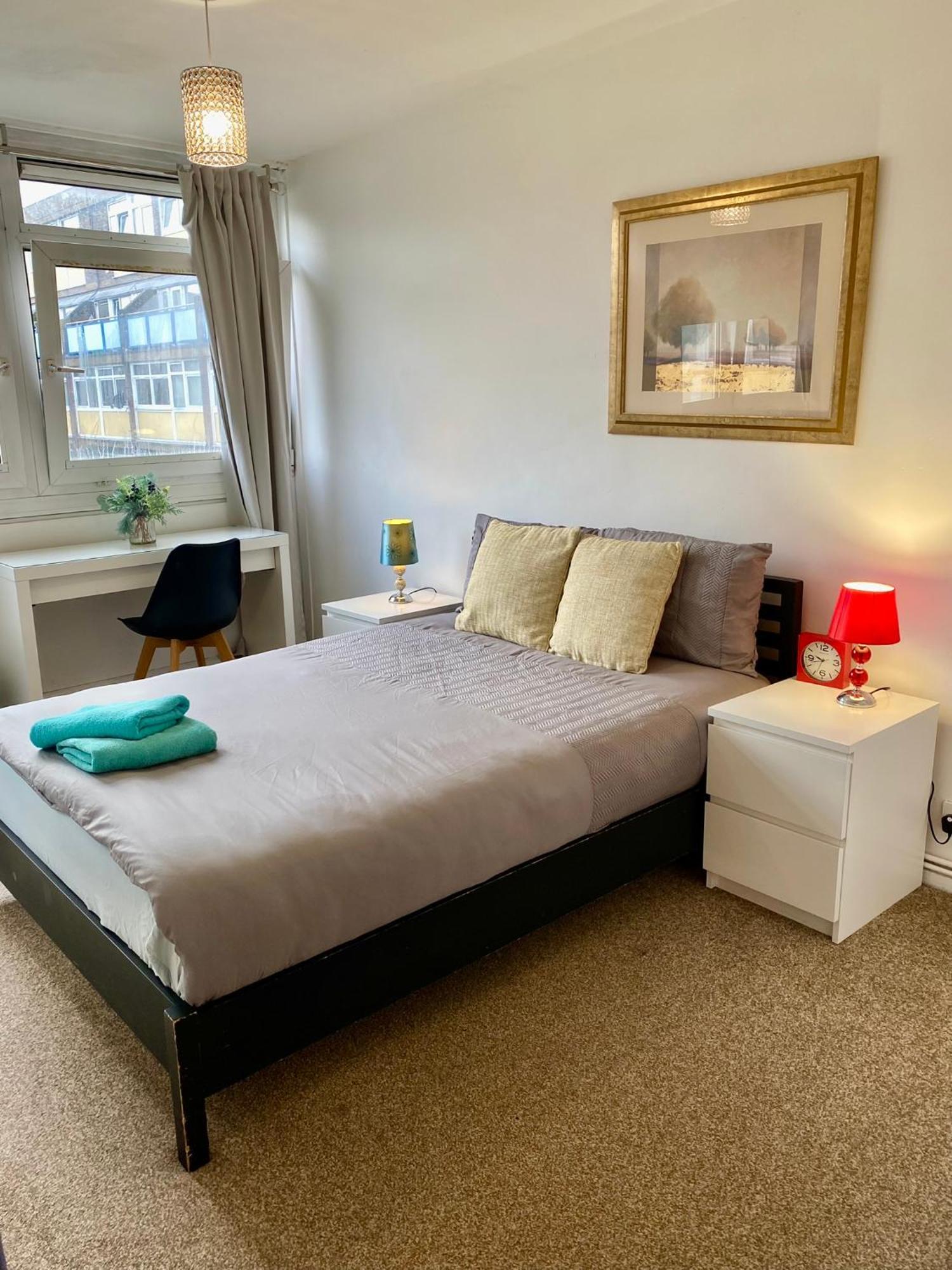 Cosy 3 Bed Apt, Old Truman Brewery! Brick Lane, London, E1 Екстер'єр фото