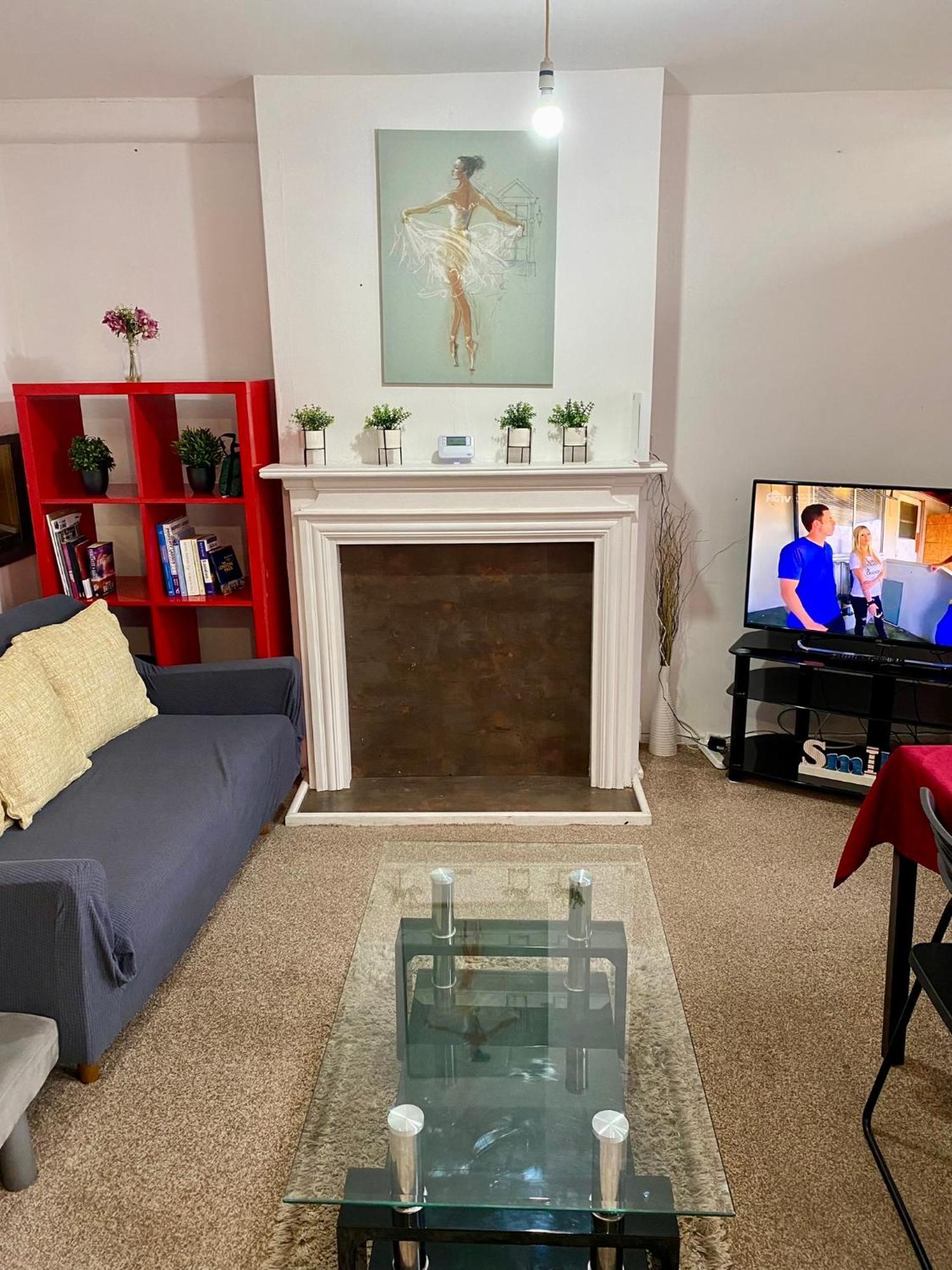 Cosy 3 Bed Apt, Old Truman Brewery! Brick Lane, London, E1 Екстер'єр фото